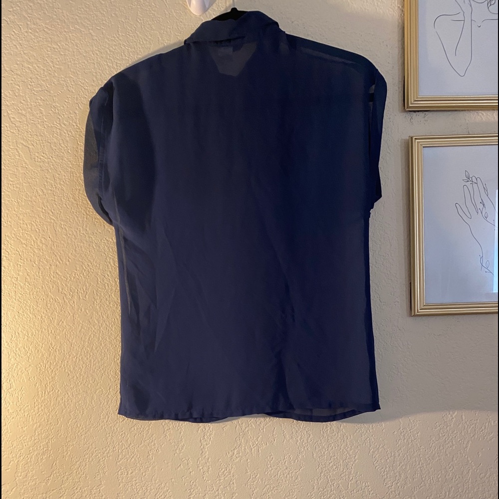 H&M, Blue buttoned top - Picture 2 of 2
